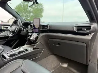 Ford Explorer 2023 AWD ST 4dr SUV