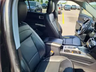 Ford Explorer Hybrid 2021 AWD Limited 4dr SUV