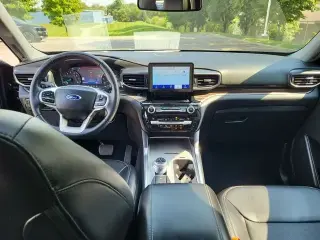 Ford Explorer Hybrid 2021 AWD Limited 4dr SUV