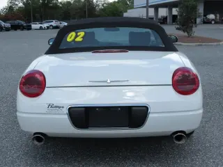 Ford Thunderbird 2002 Deluxe 2dr Convertible