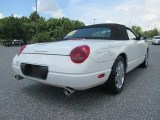 Ford Thunderbird 2002 Deluxe 2dr Convertible