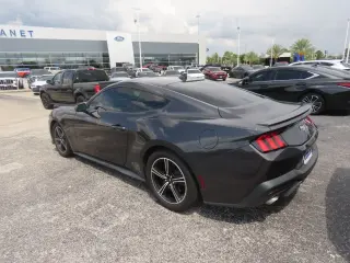 Ford Mustang 2024 EcoBoost Premium 2dr Fastback