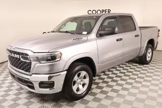 Ram 1500 2025 4x4 Lone Star 4dr Crew Cab 5.6 ft. SB Pickup