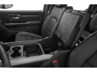 Ram 1500 2022 4x4 Big Horn 4dr Crew Cab 5.6 ft. SB Pickup