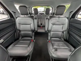 Ford Explorer 2023 AWD XLT 4dr SUV