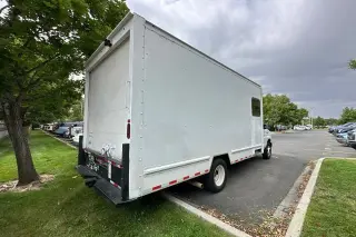 Ford E-Series 2022 E-350 SD 2dr 138 in. WB SRW Cutaway Chassis