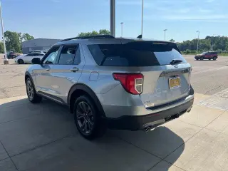 Ford Explorer 2024 AWD XLT 4dr SUV