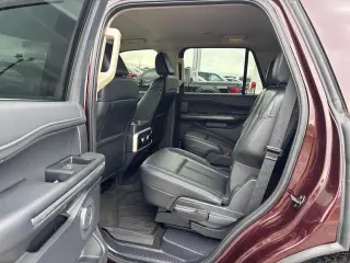 Ford Expedition 2024 4x2 XLT 4dr SUV