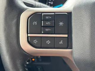 Ford Expedition 2024 4x2 XLT 4dr SUV