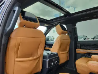 Ford Expedition MAX 2023 4x2 Platinum 4dr SUV