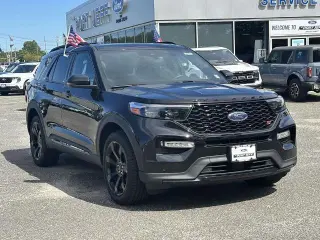 Ford Explorer 2023 AWD ST 4dr SUV