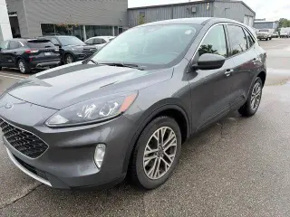Ford Escape 2022 SEL 4dr SUV
