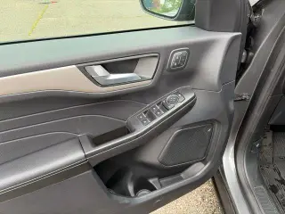 Ford Escape 2022 SEL 4dr SUV