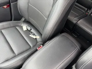 Ford Escape 2022 SEL 4dr SUV