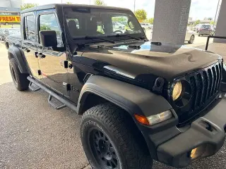 Jeep Gladiator 2020 4x4 Sport 4dr Crew Cab 5.0 ft. SB