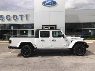 Jeep Gladiator 2022 4x4 Sport 4dr Crew Cab 5.0 ft. SB