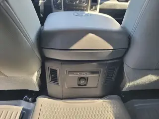 Ram 1500 2014 4x4 SLT 4dr Crew Cab 5.5 ft. SB Pickup