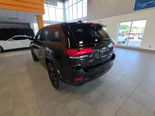 Jeep Grand Cherokee 2018 4x4 Laredo 4dr SUV