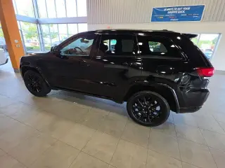 Jeep Grand Cherokee 2018 4x4 Laredo 4dr SUV