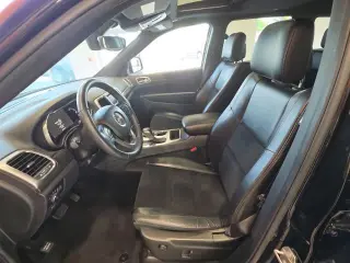 Jeep Grand Cherokee 2018 4x4 Laredo 4dr SUV