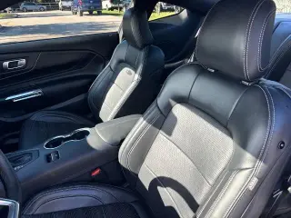 Ford Mustang 2025 EcoBoost Premium 2dr Fastback