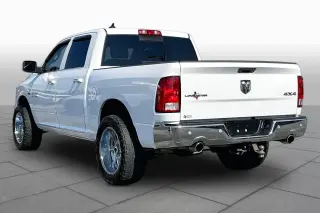 Ram 1500 2017 4x4 SLT 4dr Crew Cab 5.5 ft. SB Pickup
