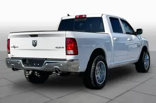 Ram 1500 2017 4x4 SLT 4dr Crew Cab 5.5 ft. SB Pickup