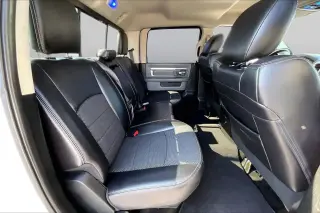 Ram 1500 2017 4x4 SLT 4dr Crew Cab 5.5 ft. SB Pickup