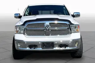 Ram 1500 2017 4x4 SLT 4dr Crew Cab 5.5 ft. SB Pickup