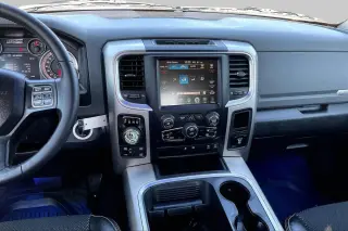 Ram 1500 2017 4x4 SLT 4dr Crew Cab 5.5 ft. SB Pickup