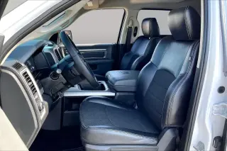 Ram 1500 2017 4x4 SLT 4dr Crew Cab 5.5 ft. SB Pickup