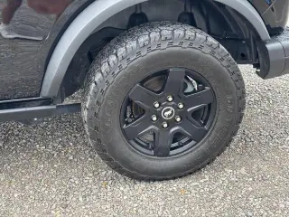 Ford Bronco 2024 4x4 Black Diamond 4dr SUV