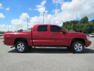 Dodge Dakota 2008 SLT 4dr Crew Cab 4WD SB