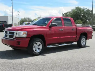 Dodge Dakota 2008 SLT 4dr Crew Cab 4WD SB