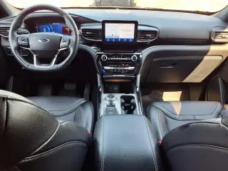 Ford Explorer 2024 AWD ST 4dr SUV