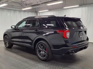 Ford Explorer 2024 AWD ST 4dr SUV