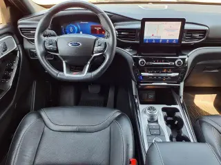 Ford Explorer 2024 AWD ST 4dr SUV