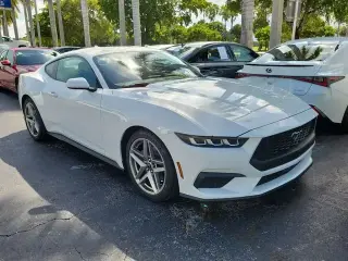 Ford Mustang 2024 EcoBoost 2dr Fastback