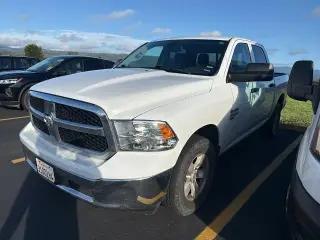 Ram 1500 Classic 2023 4x4 SLT 4dr Crew Cab 5.5 ft. SB Pickup