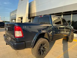 Ram 1500 2021 4x4 Big Horn 4dr Crew Cab 5.6 ft. SB Pickup