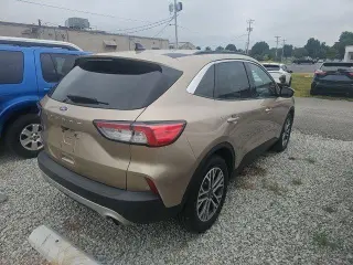 Ford Escape 2021 SEL 4dr SUV