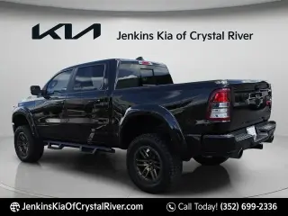 Ram 1500 2022 4x4 Big Horn 4dr Crew Cab 5.6 ft. SB Pickup