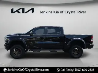 Ram 1500 2022 4x4 Big Horn 4dr Crew Cab 5.6 ft. SB Pickup