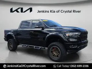 Ram 1500 2022 4x4 Big Horn 4dr Crew Cab 5.6 ft. SB Pickup