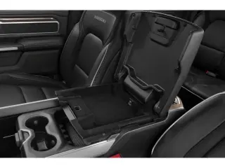 Ram 1500 2019 4x2 Laramie 4dr Crew Cab 5.6 ft. SB Pickup
