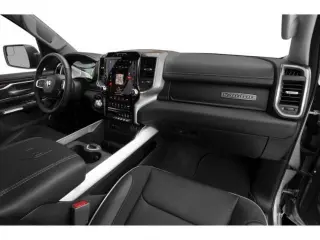 Ram 1500 2019 4x2 Laramie 4dr Crew Cab 5.6 ft. SB Pickup