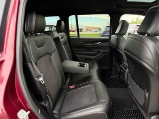 Jeep Grand Cherokee 2023 4x4 Laredo X 4dr SUV