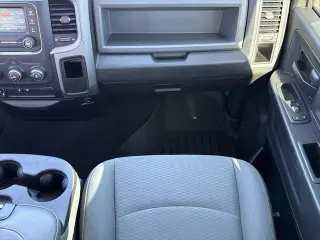 Ram 1500 2017 4x2 Express 4dr Quad Cab 6.3 ft. SB Pickup
