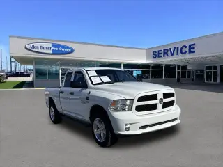 Ram 1500 2017 4x2 Express 4dr Quad Cab 6.3 ft. SB Pickup