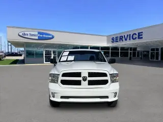 Ram 1500 2017 4x2 Express 4dr Quad Cab 6.3 ft. SB Pickup